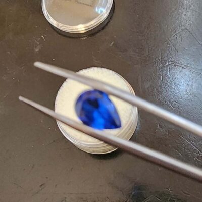 Blue Sapphire, Teardrop-shaped