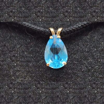 Blue Topaz Gold Pendant